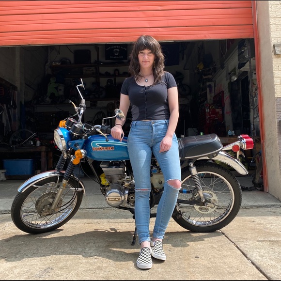 MEET YOUR SELLER!!! ⭐️🇰🇷🌵🐯❤️ - Picture 2 of 3